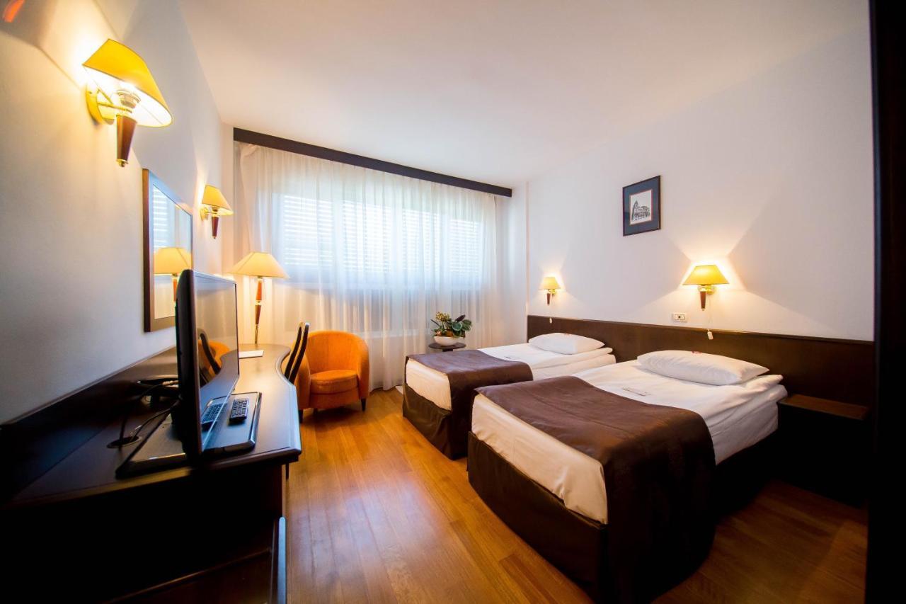 Best Western Central Hotel أراد المظهر الخارجي الصورة